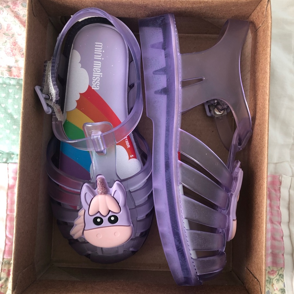 NWT Mini Melissa Possession Unicorn Size 10